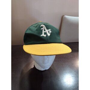 Vintage Oakland A's Athletics Snapback Hat Mesh Trucker 80s 90s MLB Baseball